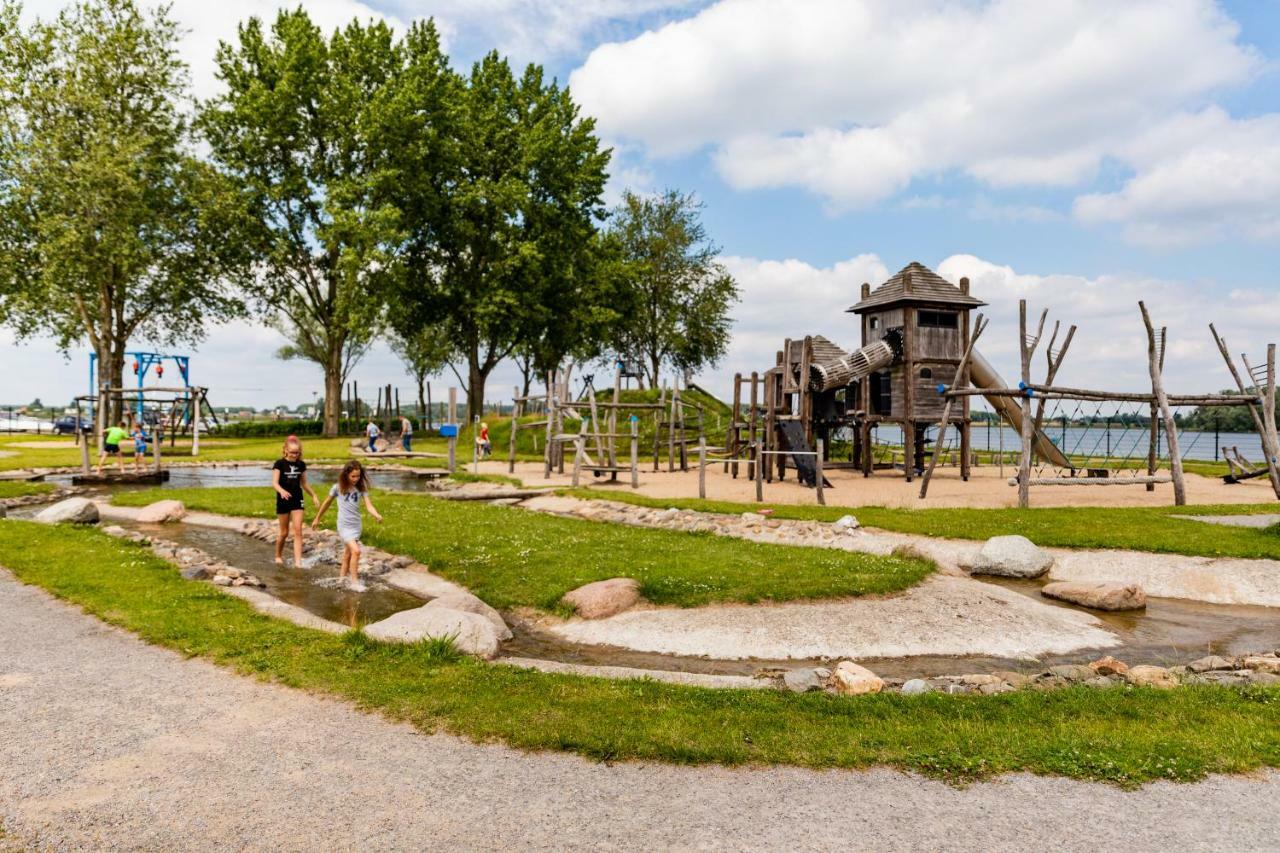 Topparken - Recreatiepark Het Esmeer Aalst Extérieur photo